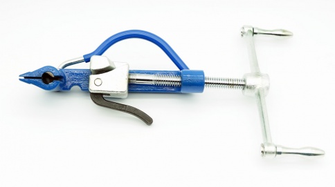 ლენტის დამჭიმი/საჭრელი